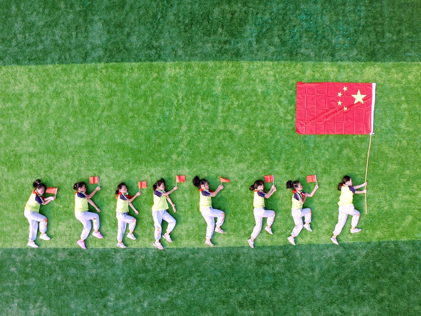 中国，前进  周文静 摄.jpg