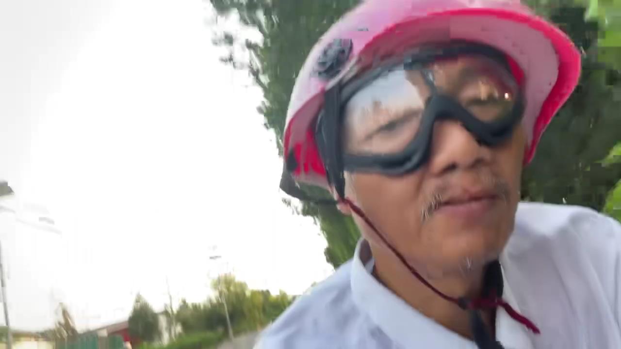王北斗第七次依《明月千里寄相思》编唱《8.12今昨两次凌晨百里路边寻废弃重石搬运并备用时念佛》佛歌：  作 ...